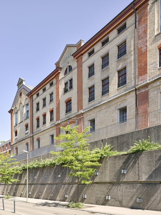 MIETEN OHNE KAUTION - Geräumige Loftwohnung im Haldengut-Areal 3