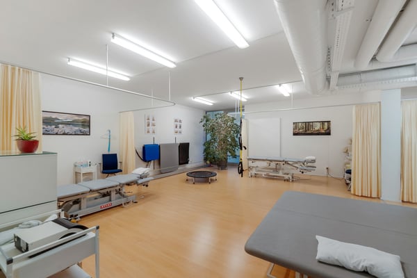 Attraktive Gewerbefläche im EG des Haldengut-Areals  Ideal als Büro oder Praxis 5