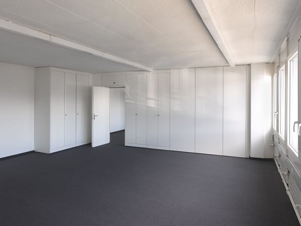 200m² Büro, 8600 Dübendorf 3