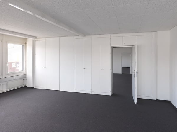 200m² Büro, 8600 Dübendorf 4