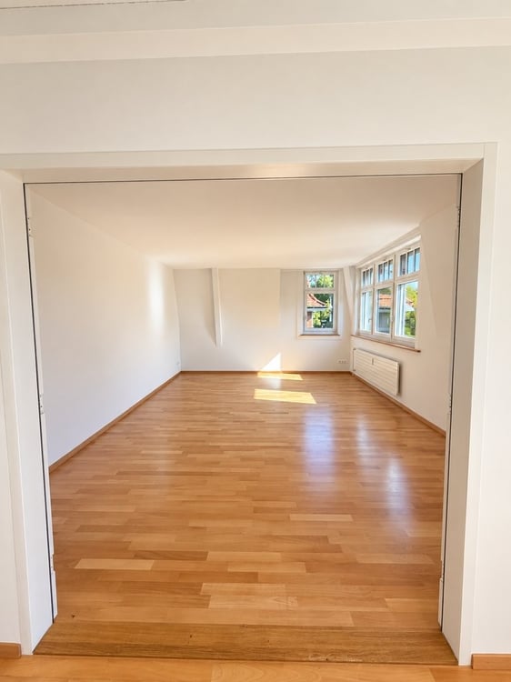 MIETEN OHNE KAUTION - Grosszügige 3-Zimmerwohnung in Zürich 5