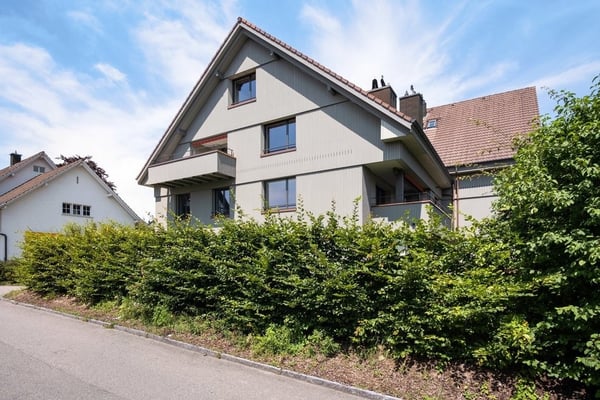 MIETEN OHNE KAUTION - Grosszügige Maisonette-Wohnung mit Fernsicht 1