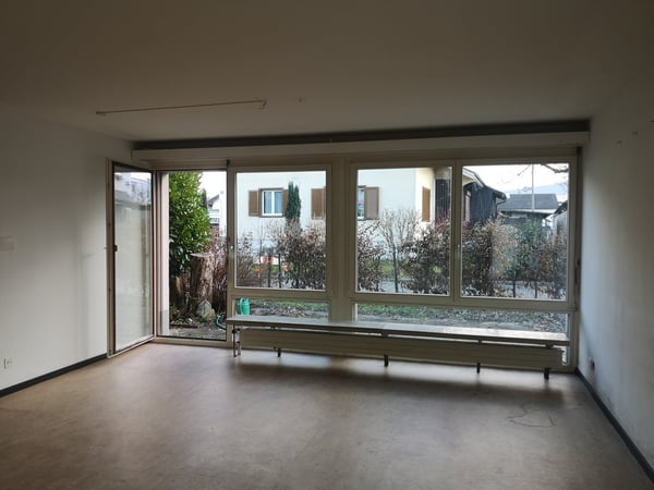 Charmante Wohnung mit Cheminée, eigenem Garten und Sitzplatz 4