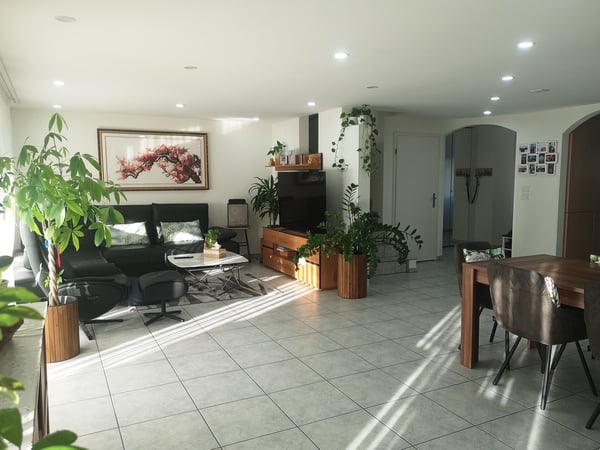 LICHTDURCHFLUTETER WOHNTRAUM MIT GARTEN & EINSTELLHALLENPLATZ 4