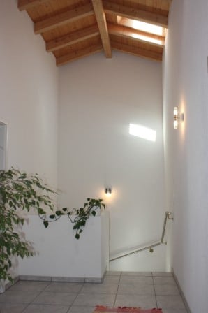 LICHTDURCHFLUTETER WOHNTRAUM MIT GARTEN & EINSTELLHALLENPLATZ 8