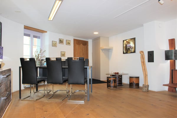 Hochwertig ausgebaute Büro-/Praxisräumlichkeit in der Altstadt! 4