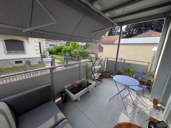 Charmante 2-Zimmer-Wohnung mit neuem Balkon in Solothurn 9