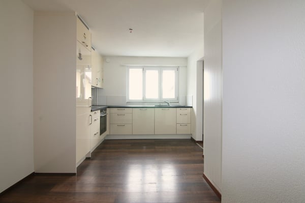 Helle 3.5-Zimmerwohnung im 1. Obergeschoss 2