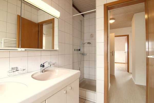 Gepflegte 4-Zimmer-Dachwohnung 8