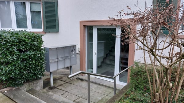 Frisch sanierte  3.5-Zimmer-Dachgeschosswohnung am Lindenplatz in Bettingen 8