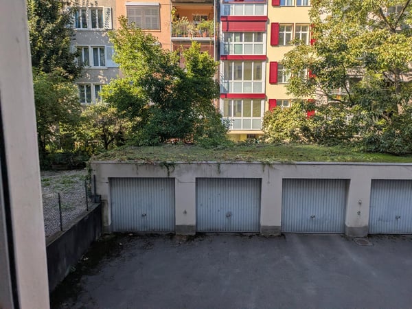 Garage im St. Johann zu vermieten BEFRISTET bis 30.04.27 1