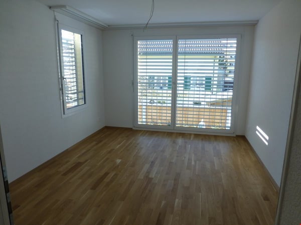 Moderne 3.5-Zimmer-Wohnung mit 2 Balkone in Liebefeld 5