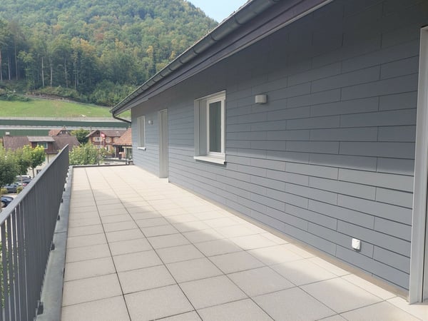 Befristet - modern ausgebautes Gewerbehaus direkt am Bahnhof 3