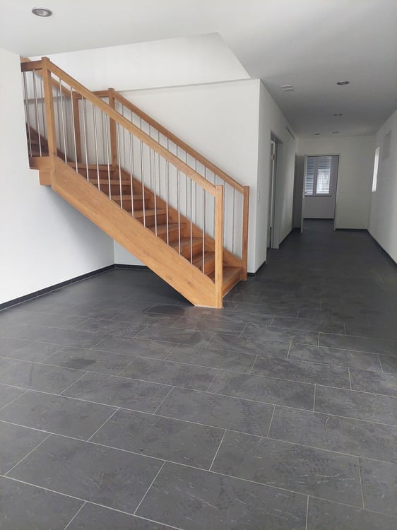 Befristet - modern ausgebautes Gewerbehaus direkt am Bahnhof 6