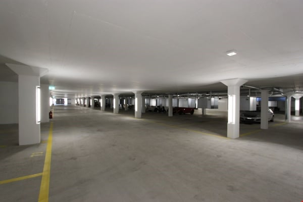 Motorradparkplätze in Honau 1