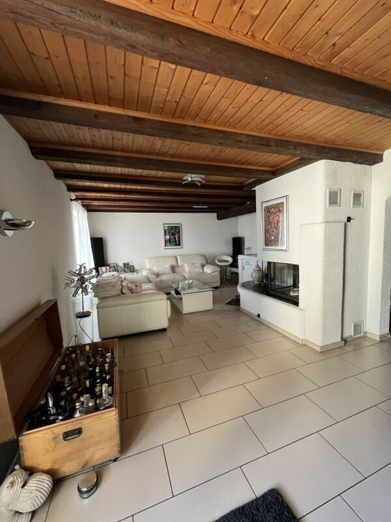 BEFRISTET | 1.5 Zimmer-Masionettewohnung in Seewen 2