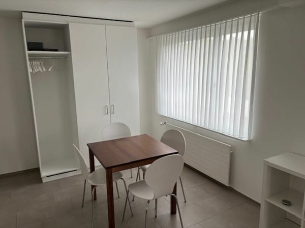 möblierte 1-Zimmer-Einliegerwohnung für Wochenaufenthalter 2