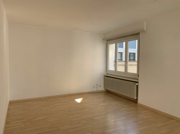 2.5-Zimmerwohnung in Brunnen 3