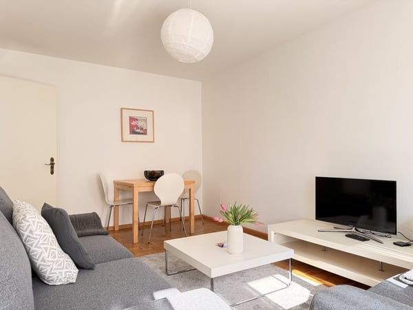 Lovely one bedroom near Spalentor 2