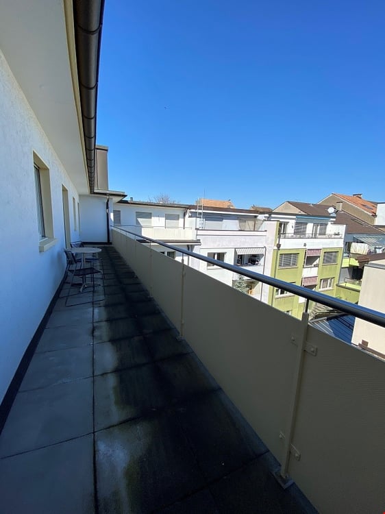 Top floor two bedroom apartment near Schüztenmatt Park 3