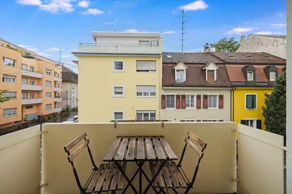 Light 2-room flat near Schützenmatt Park 35