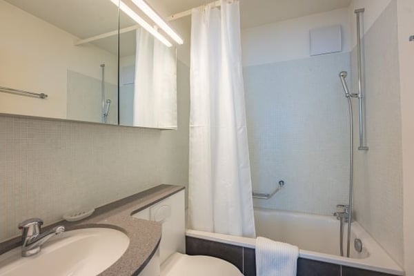 Light apartment with two bedroom near Historical Old City 11