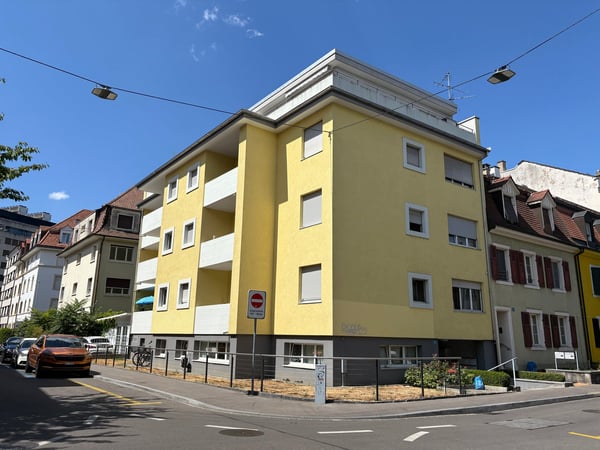 Lovely 2 room apartment with balcony 18