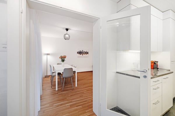 Lovely three room apartment in popular Gundeli 5