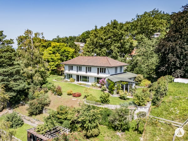 Einzigartige Wohnidylle am Sonnenhang von Thun 1