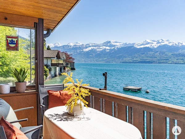 Seltene Gelegenheit: ein Bijou direkt am See 1