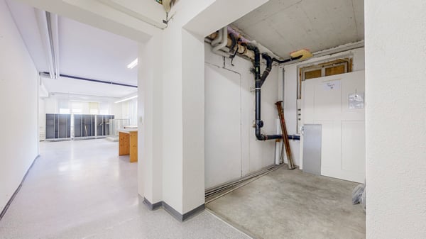 Gewerbefläche (150 m²) mit Laderampe 2