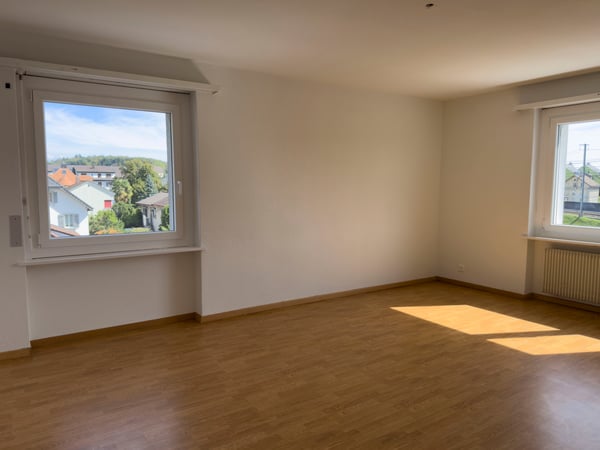 2 Zimmerwohnung im Herzen von Biel 2