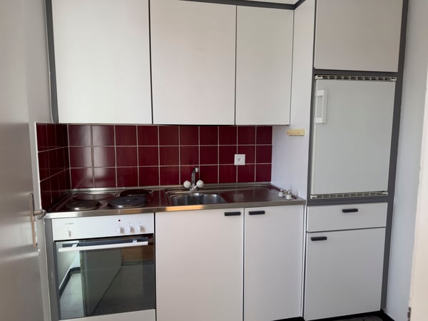 2 Zimmerwohnung im Herzen von Biel 5