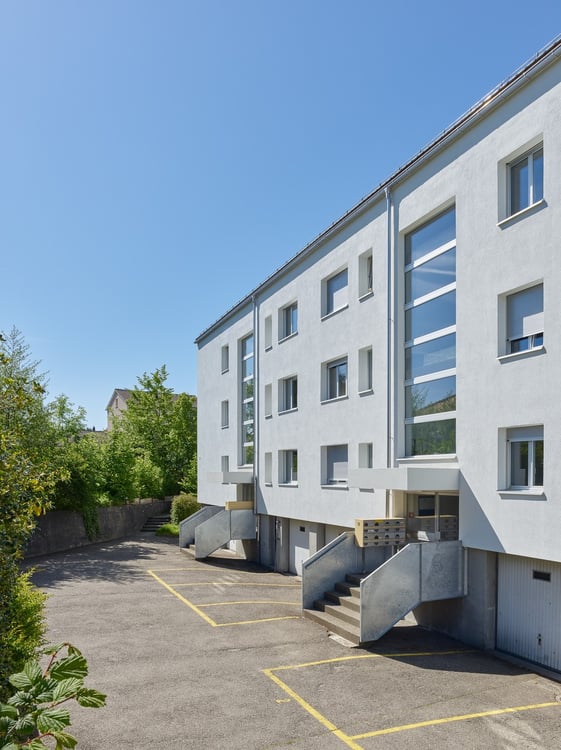 Lichtdurchflutete 2.5-Zimmerwohnung 7