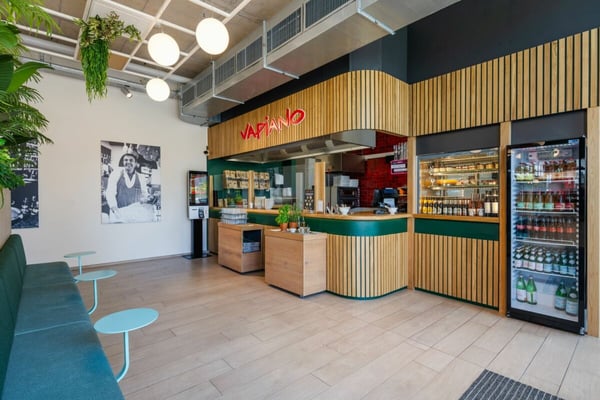 Moderne Büro-/Praxisfläche mit Terrasse - Top-Lage direkt beim Shoppi Tivoli 7