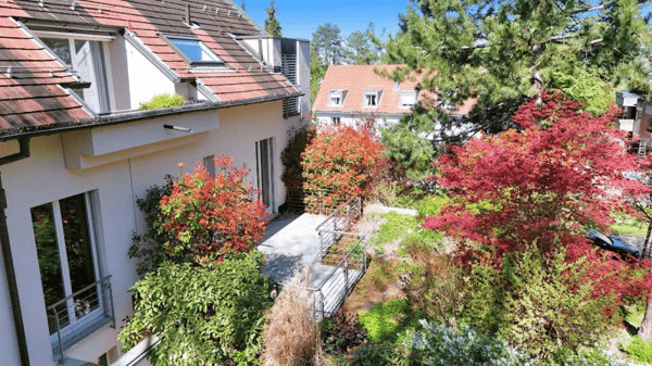 Exklusive Gartenwohnung mit Cheminée & 2 Terrassen  - Bruderholz 12