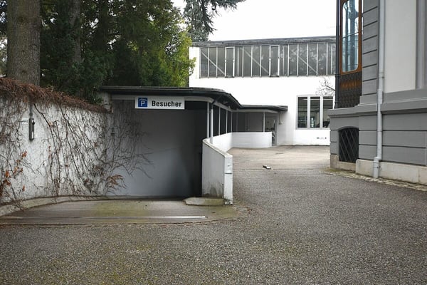 Einstellhallenparkplatz nähe Aeschenplatz zu vermieten 5