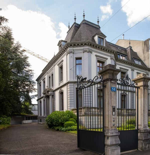 Einstellhallenparkplatz nähe Aeschenplatz zu vermieten 6