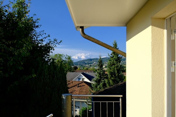 Charmante 2.5-Zimmer-Wohnung mit Aussicht ins Grüne in Aesch BL 11