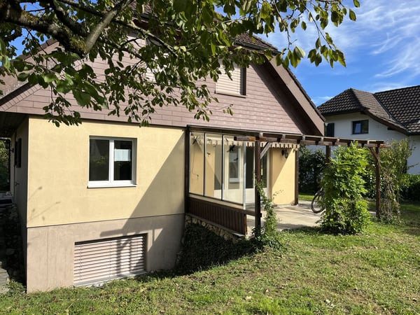 Einfamilienhaus an bester Lage - die Gelegenheit für eine kleine Familie 2