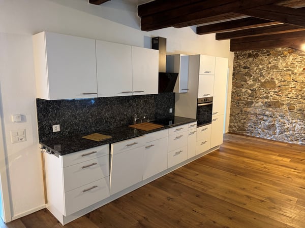 3.5-Zimmer-Dachwohnung mit Aussicht - Wohnen im historischen Städtli Laufenburg 3