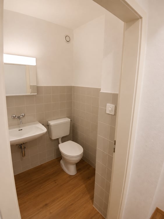 1-Zimmerwohnung an guter Lage nähe Bahnhof SBB mit Balkon 8