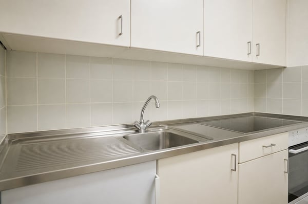 1-Zimmerwohnung an guter Lage nähe Bahnhof SBB mit Balkon 5