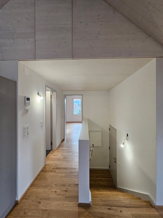 Erstvermietung - moderne 2.5-Zimmer Dachwohnung mit Laubenbalkon in Sissach 12