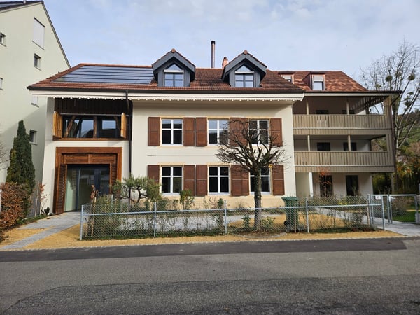 Erstvermietung - moderne 2.5-Zimmer Dachwohnung mit Laubenbalkon in Sissach 13