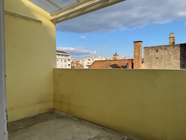 Charmante 4.5-Zimmer-Maisonette-Wohnung an ruhiger Quartierstrasse in Basel 16