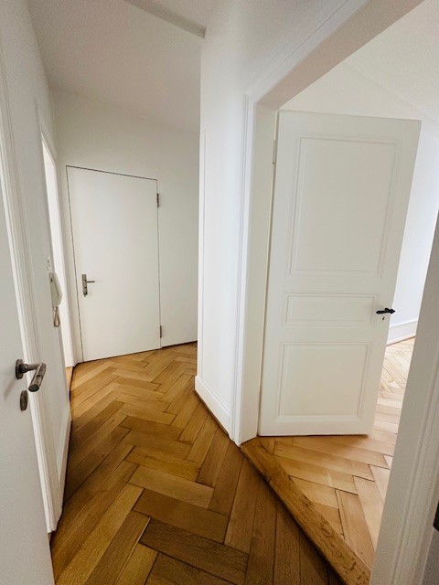 Charmante 1-Zimmer-Altbauwohnung 11