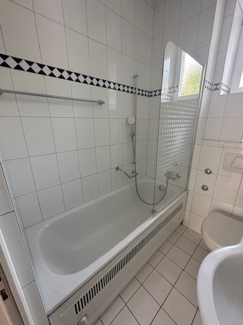 Charmante 1-Zimmer-Altbauwohnung 22