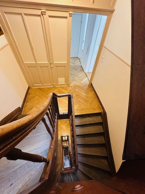 Charmante 1-Zimmer-Altbauwohnung 26