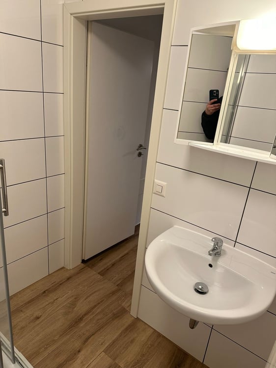 Frisch renovierter Hobbyraum im Herzen von Basel 9